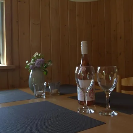 Ferieby - Torpet 25 Hotell Hovborg